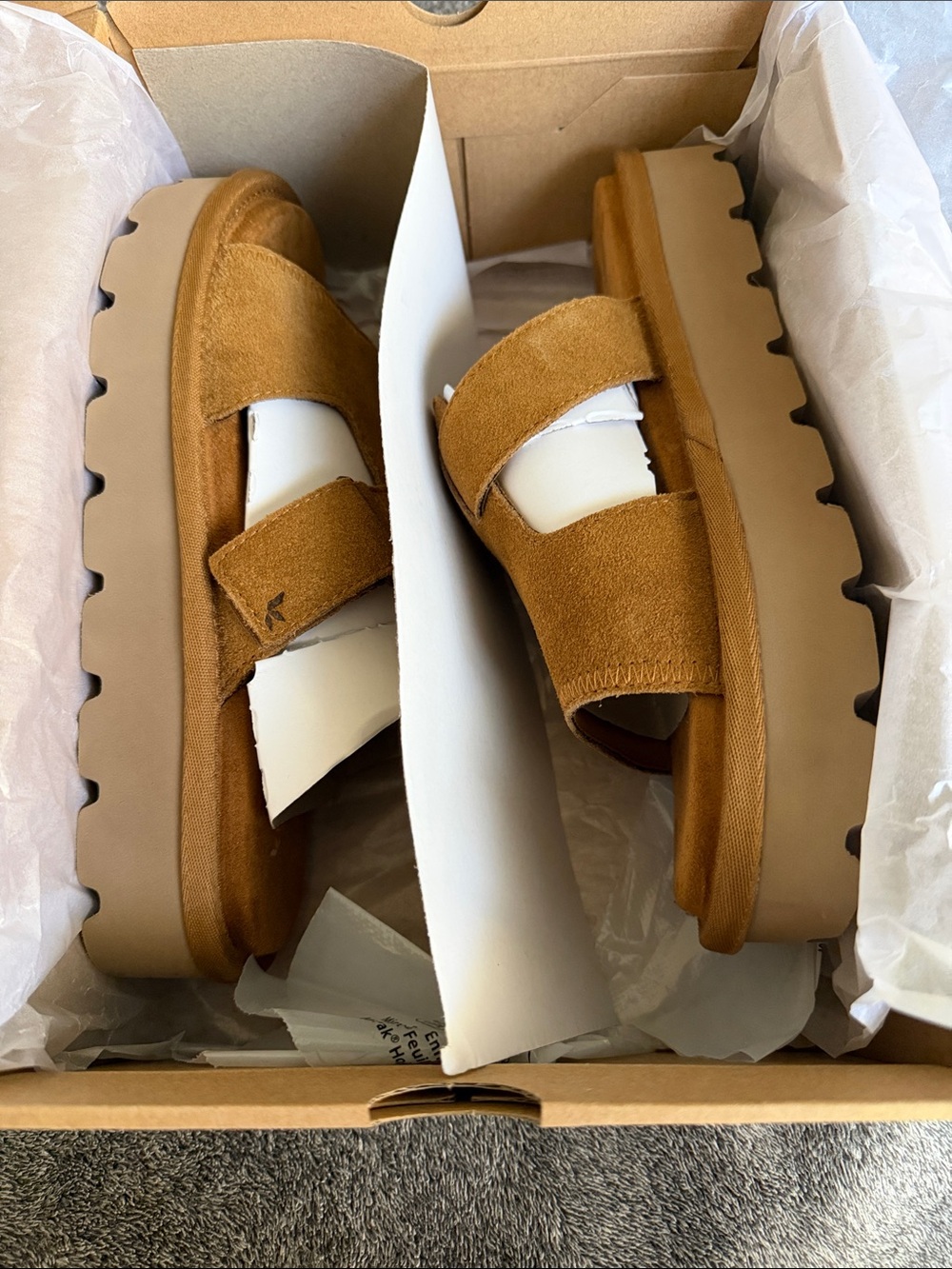 Koolaburra W Tizz Slide in Chestnut